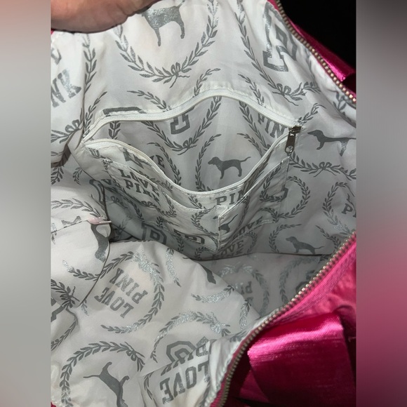 Vintage RARE HTF VS PINK Old School Large Tote Bag. - Picture 8 of 11